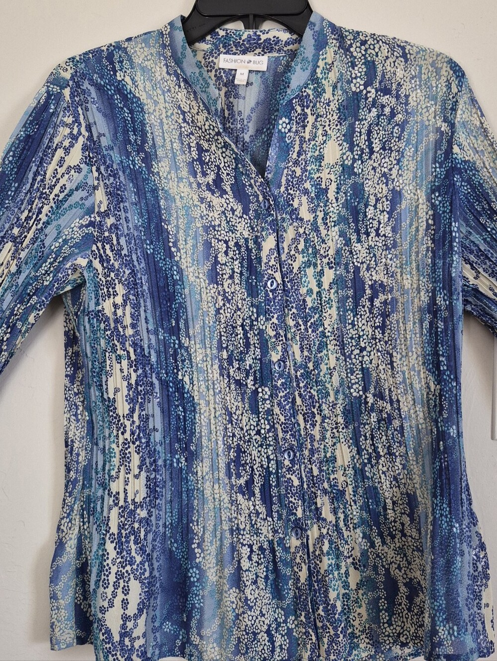 Fashion Bug Blue Teal Wave-Print Button Front Women's Blouse